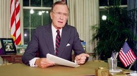 Video thumbnail: PBS NewsHour Remembering George H.W. Bush, 41st president