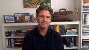 Dave Eggers on His Book "The Captain and the Glory"