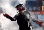 News Wrap: Police and protesters clash again in Hong Kong