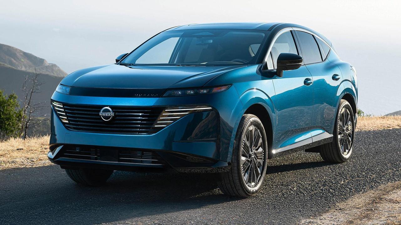 MotorWeek | 2025 Nissan Murano & 2025 Cadillac CT5-V Blackwing