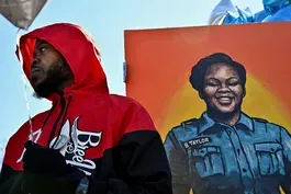 Officers face federal indictments in Breonna Taylor's death