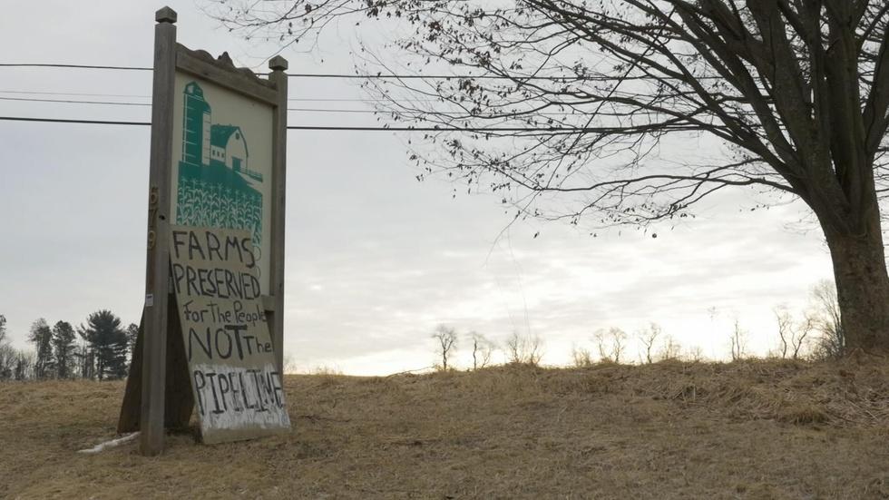 Farmers along proposed pipeline route fight eminent domain image