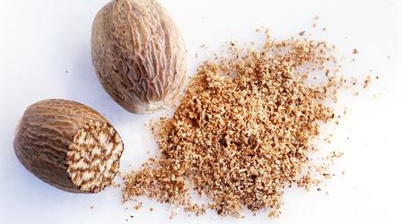 Video thumbnail: PBS NewsHour How nutmeg became a Thanksgiving staple