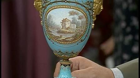 Video thumbnail: Antiques Roadshow Appraisal: Enameled French Potpourri Vases, ca. 1860