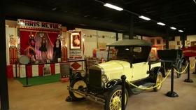 Video thumbnail: WEDU Arts Plus 436: International Independent Showmen's Museum