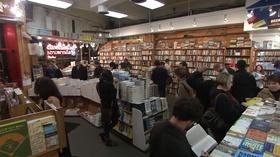 Video thumbnail: WETA Neighborhoods Kramerbooks