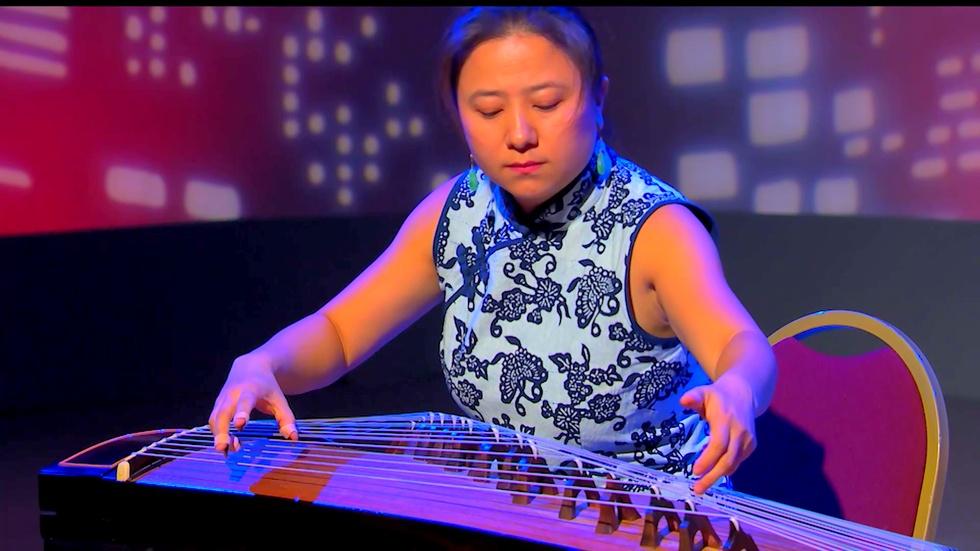 Web Extra: Haiqiong Deng image