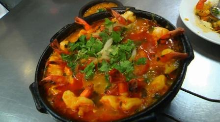 Video thumbnail: Neighborhood Kitchens Neighborhood Kitchens: Muqueca's Moqueca Capixaba