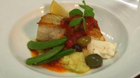 Video thumbnail: Neighborhood Kitchens Neighborhood Kitchens: Emilitsa's Psissa in Saltsa Piperisas