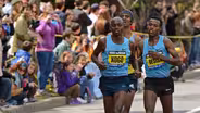 2016 Boston Marathon, Mile 11: Running With The Best