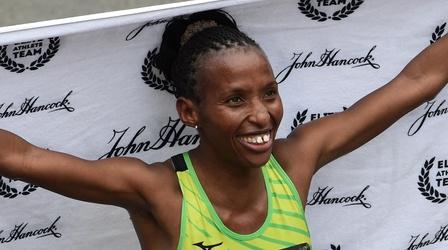 Video thumbnail: WGBH 2016 Boston Marathon, Mile 15: Kenya Keep Up?