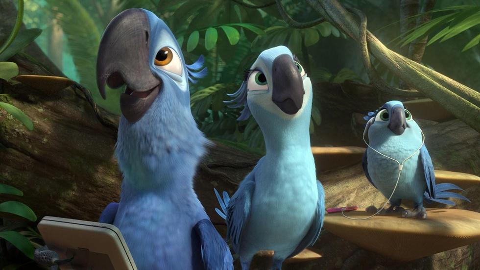 Anne Hathaway for "Rio 2" image