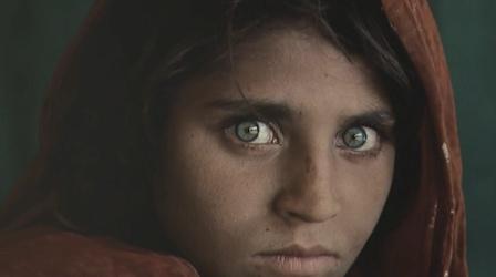 Video thumbnail: Friday Arts Steve McCurry, Privy Diggers, Heyne Bogut