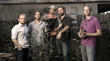 Video thumbnail: On Tour Pine Leaf Boys