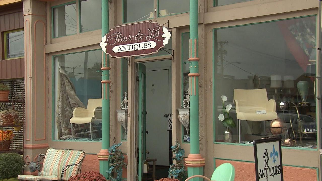 Paducah Antiques District Kentucky Collectibles