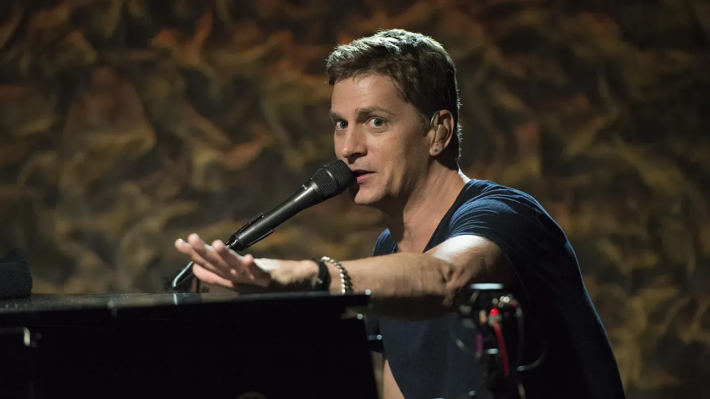 Rob Thomas in Concert