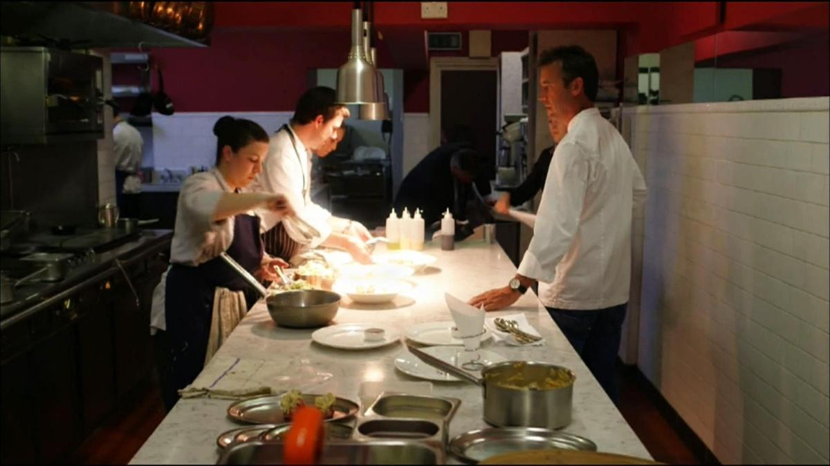 Modern Eats to Traditional Treats Kevin Dundon's Modern Irish Food