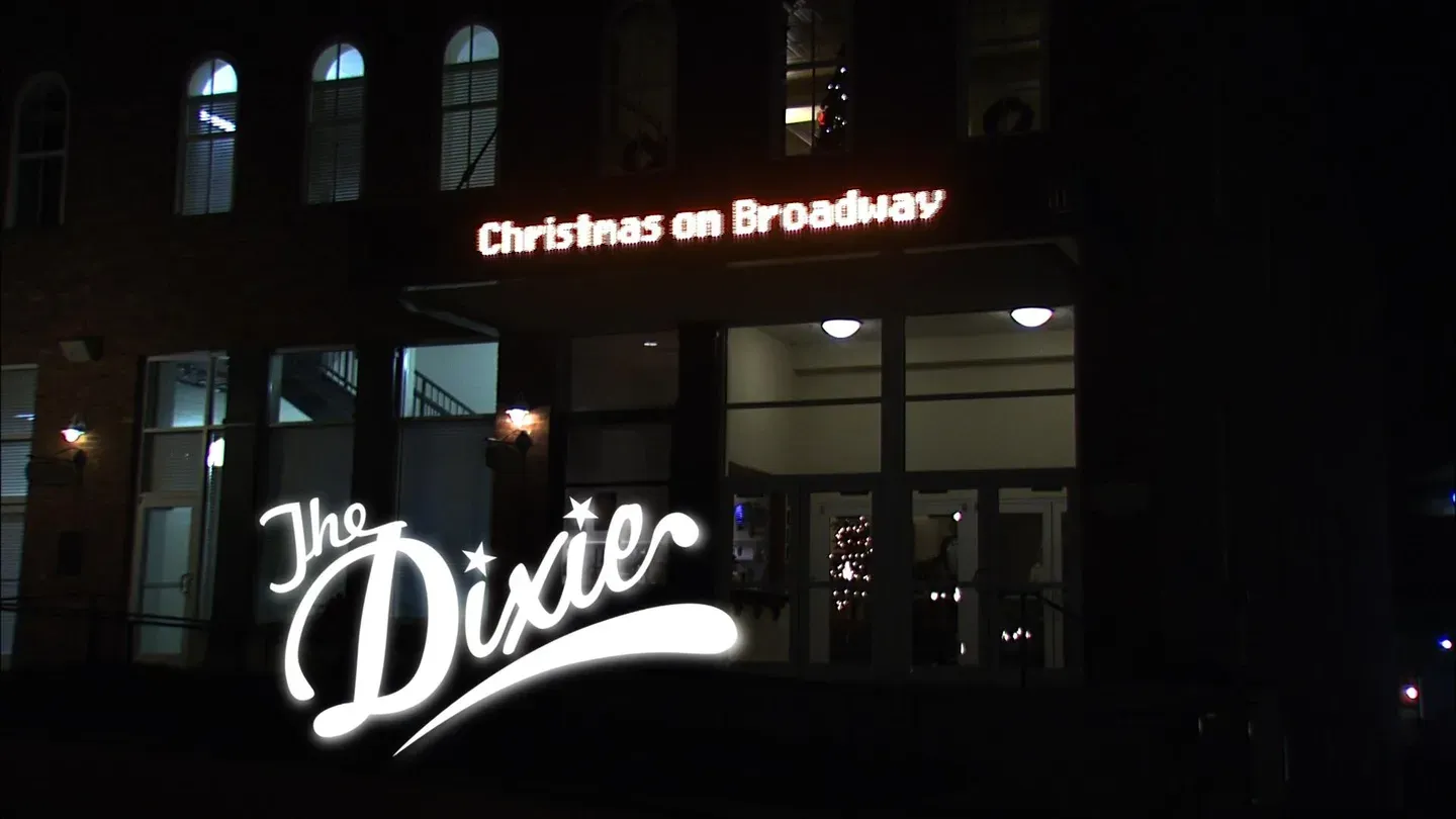 The Dixie Presents: Christmas on Broadway 2013