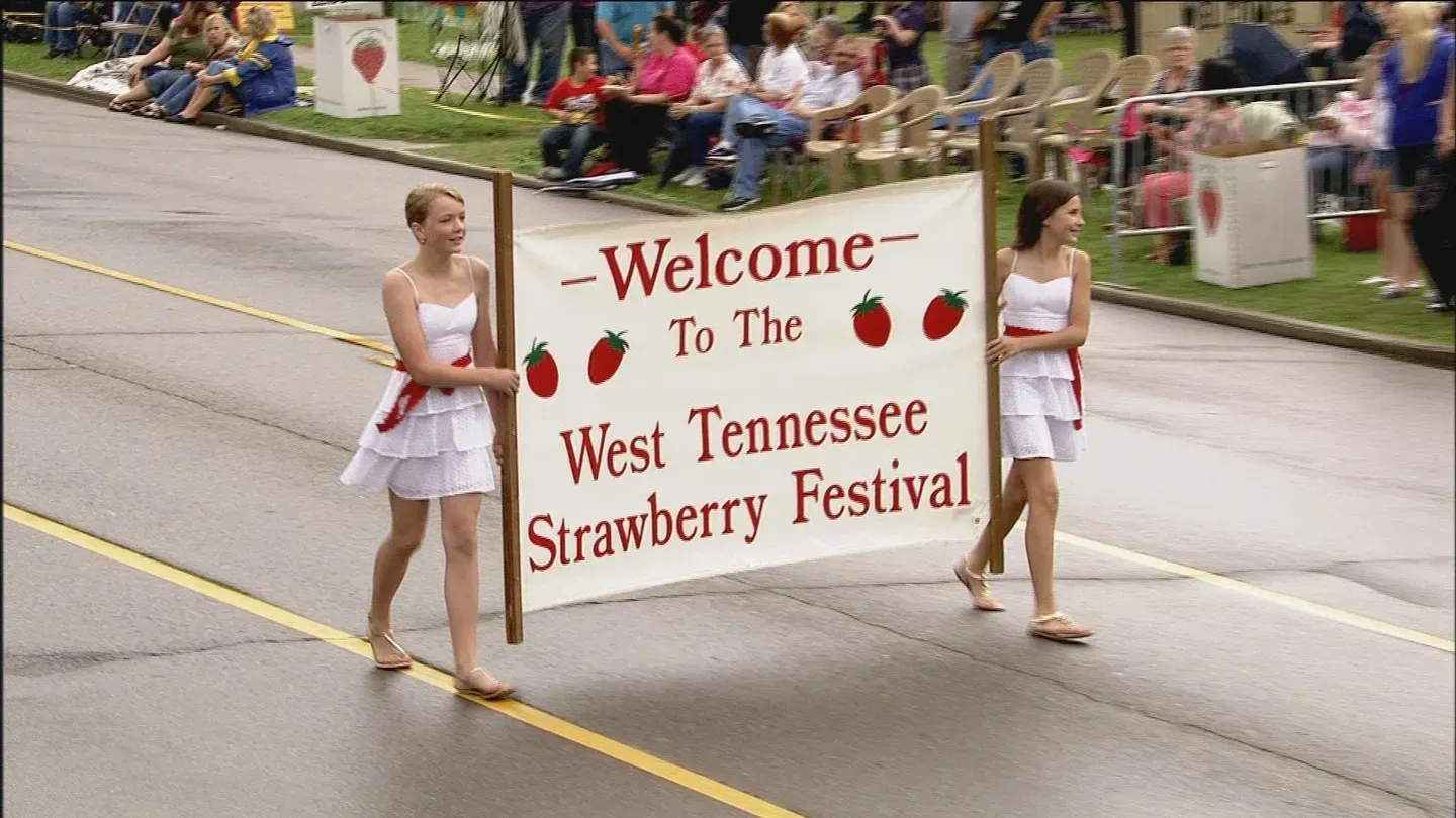 The 76th Annual West Tennessee Strawberry Festival Parade