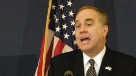 Video thumbnail: New York NOW DiNapoli on New York's Fiscal Woes