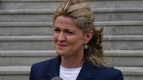 Video thumbnail: New York NOW Long Makes Case for Senate