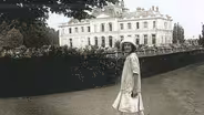 Empty Mansions and the Mysterious Life of Huguette Clark