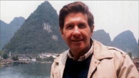 Video thumbnail: Pioneers of Thirteen The '80s: Trusted Voice