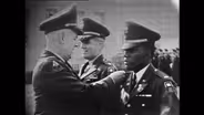 Dynamics of Desegregation: Face to Face