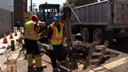 Fed Lawmakers Urge Support for Bill to Spur Infrastructure 