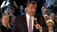 Christie Urges Latinos to Challenge Democratic Leaders