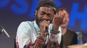 Video thumbnail: 30-Minute Music Hour Klassik with Fresh Cut Collective