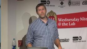 Video thumbnail: University Place Imaging Live Cells Under Viral Attack