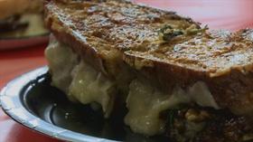 Video thumbnail: Wisconsin Foodie Skillet Grilled Cheese