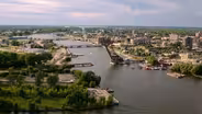 Oshkosh: Modern Whirl