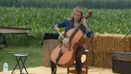 Modern Cellist