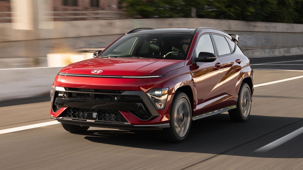 MotorWeek | 2024 Hyundai Kona & 2024 Land Rover Defender 130 Outbound