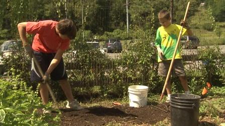 Video thumbnail: Move It! Jacob at the Ithaca Children's Garden