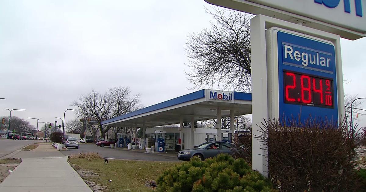 Gas Prices Chicago >> Chicago Gas Prices Fall Chicago Tonight Opb Gas Prices Chicago >> Chicago Gas Prices Fall Chicago Tonight Opb