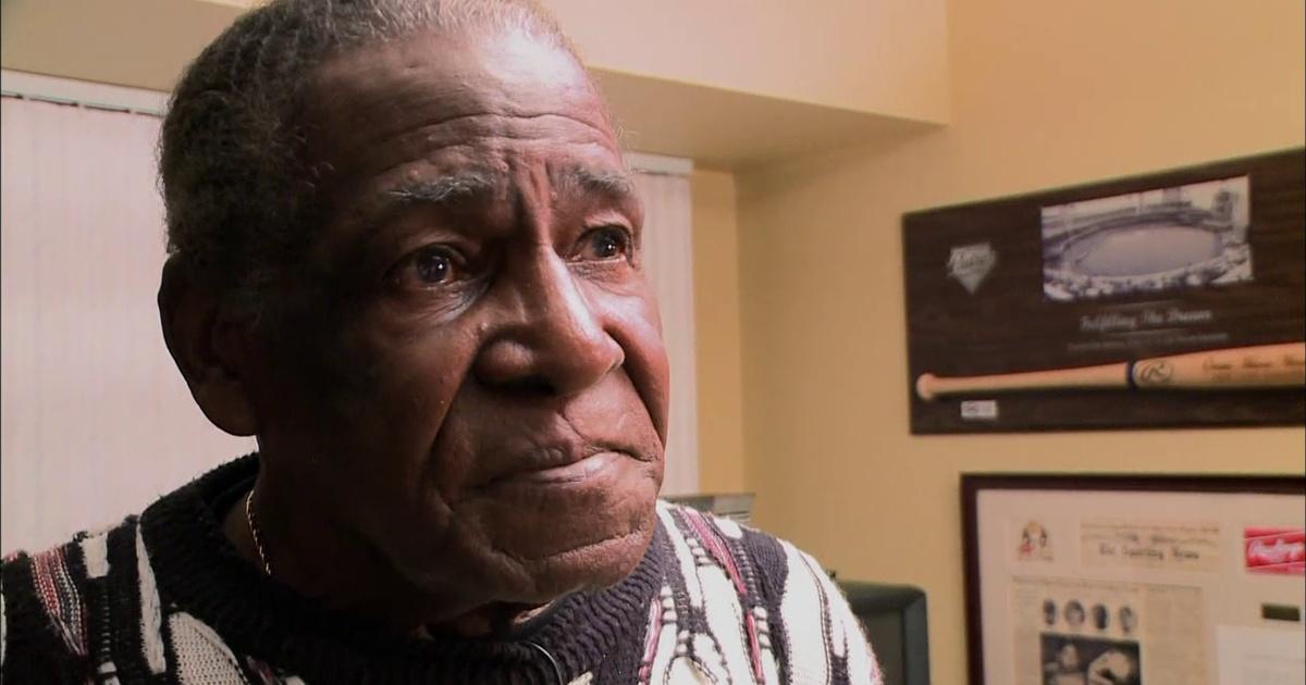 White Sox legend Minnie Minoso dies - ABC7 Chicago