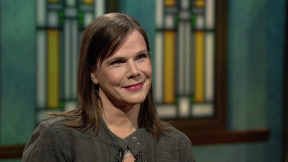 Inside 'House of Cards' with Screenwriter Laura Eason image