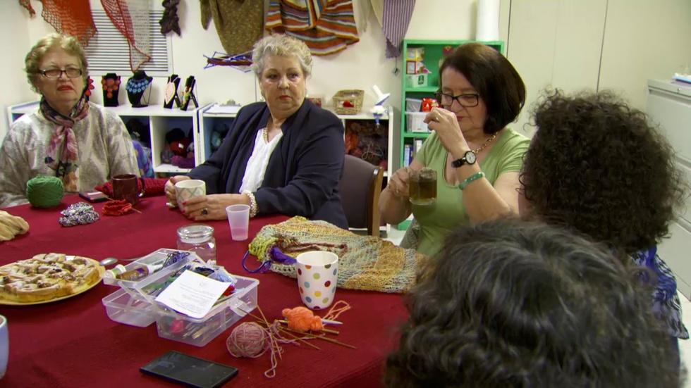 Local Crafting Group Knits Refugees, Immigrants Together image