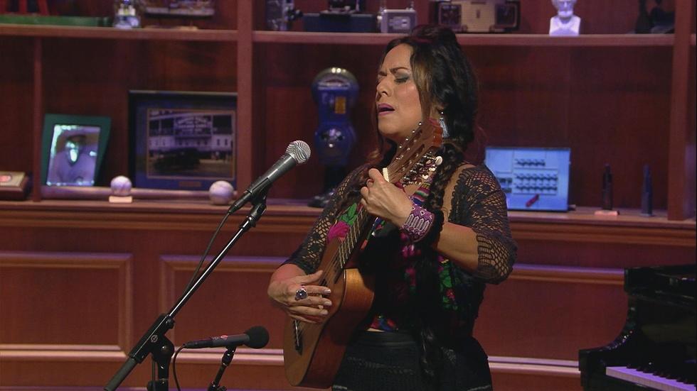 Web Extra: Lila Downs Performs “La Cruz de Olvido” image