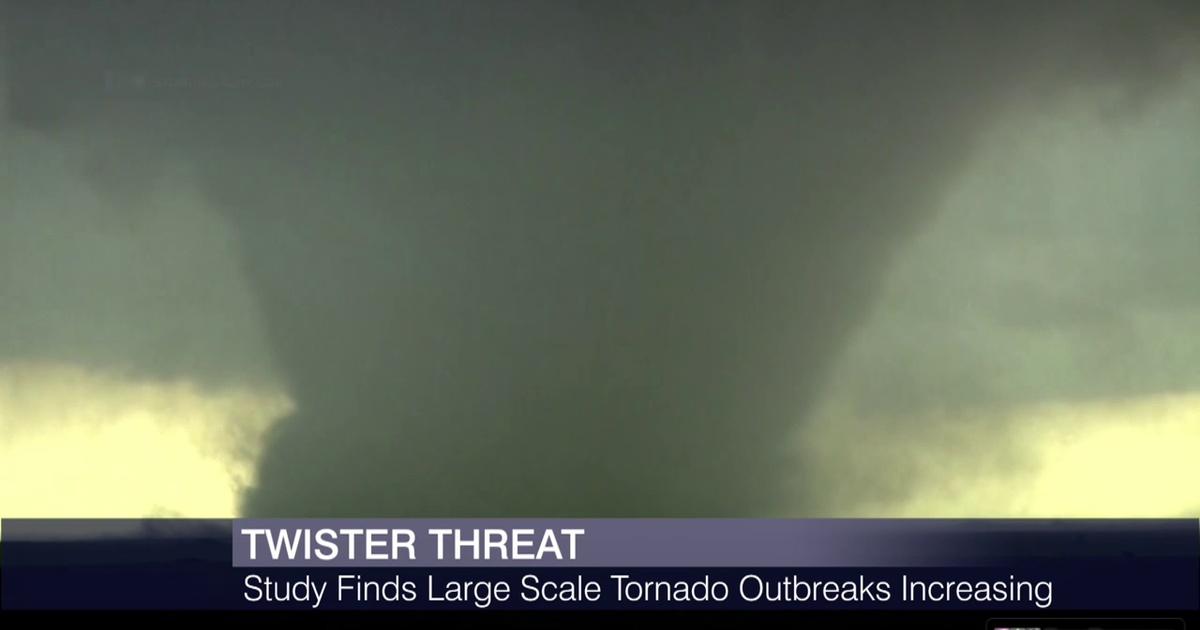 Chicago Tonight Study Finds Large Scale Tornado Outbreaks Increasing Season 2017 Pbs