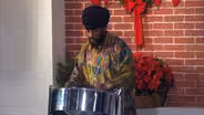 Mickey Mills | O Come All Ye Faithful