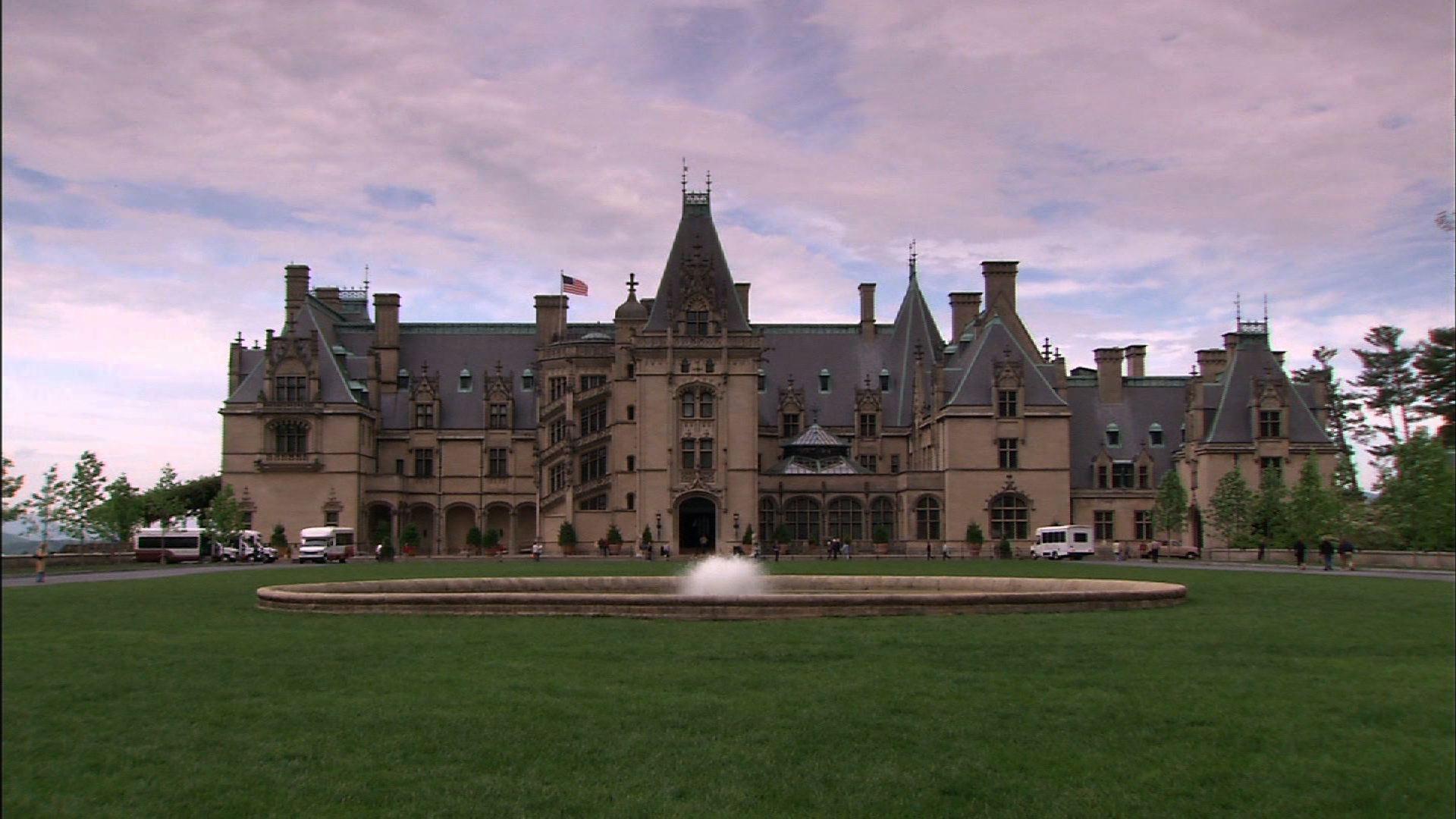 Taylor and Clark's Fall Wedding at the Biltmore Estate in Asheville, NC — A  Southern Soiree — A Southern Soiree