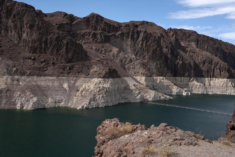 How states are confronting the Colorado River water crisis Poster
