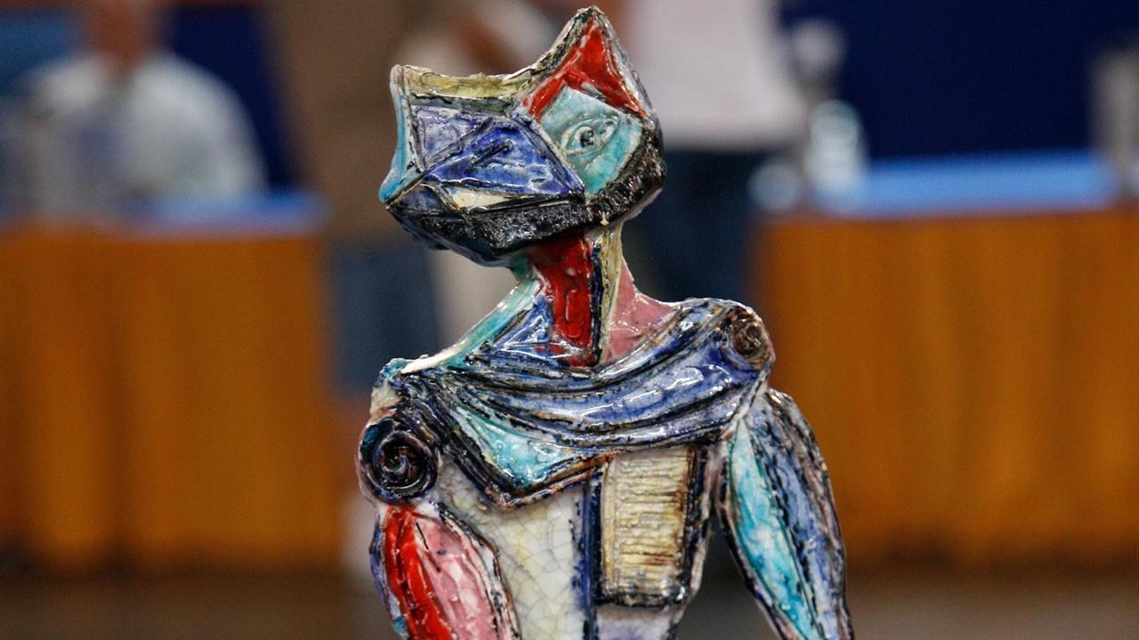Antiques Roadshow Vintage Las Vegas 2021 Hour 2 airing Sun, Aug 30 1:00 pm
