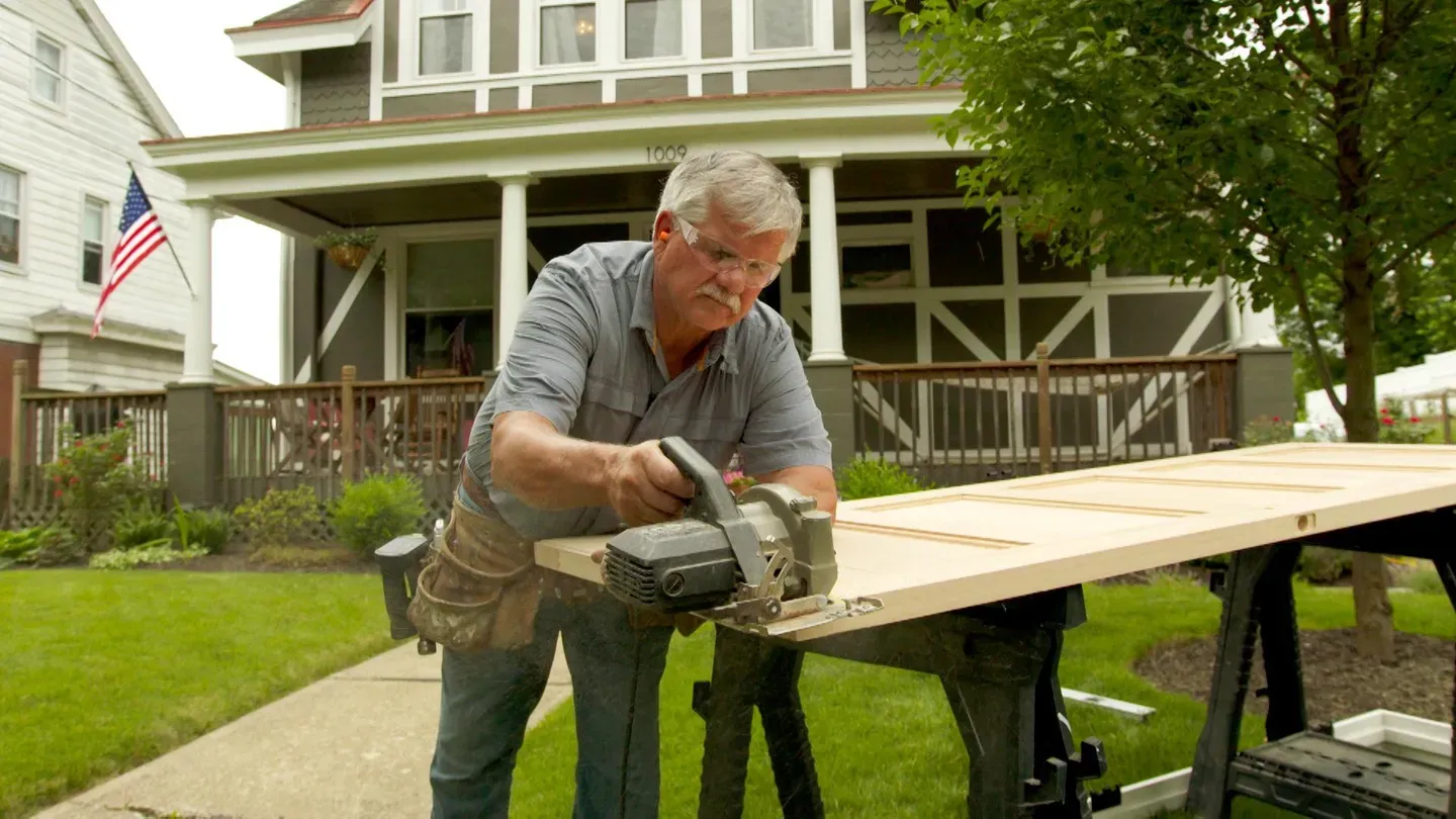 Closet Door, Bathroom Paint | Ask TOH