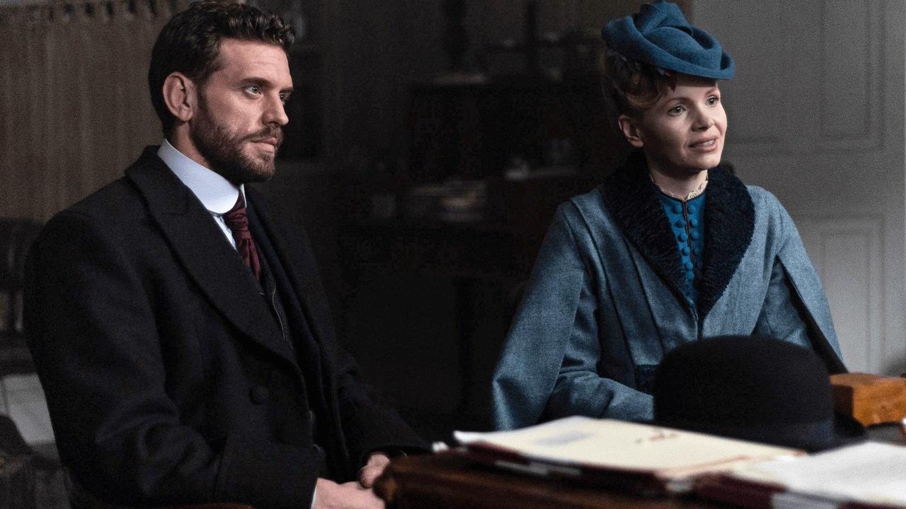 Miss Scarlet | Episode 6: The Line of Duty