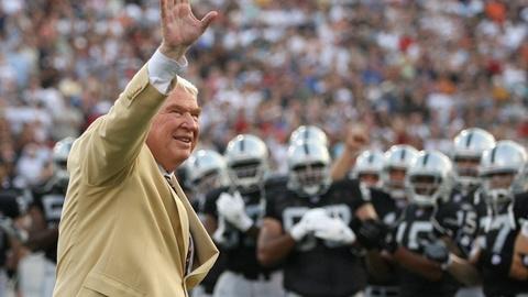 John Madden, exuberant face and voice of the NFL, dies at 85 - The